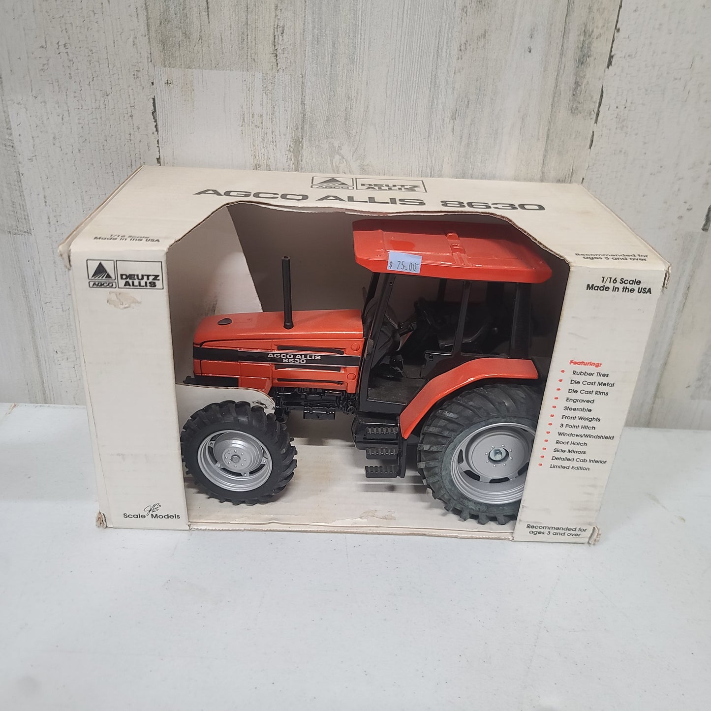1:16 Scale Models 8630 mfd Agco-Allis NIB