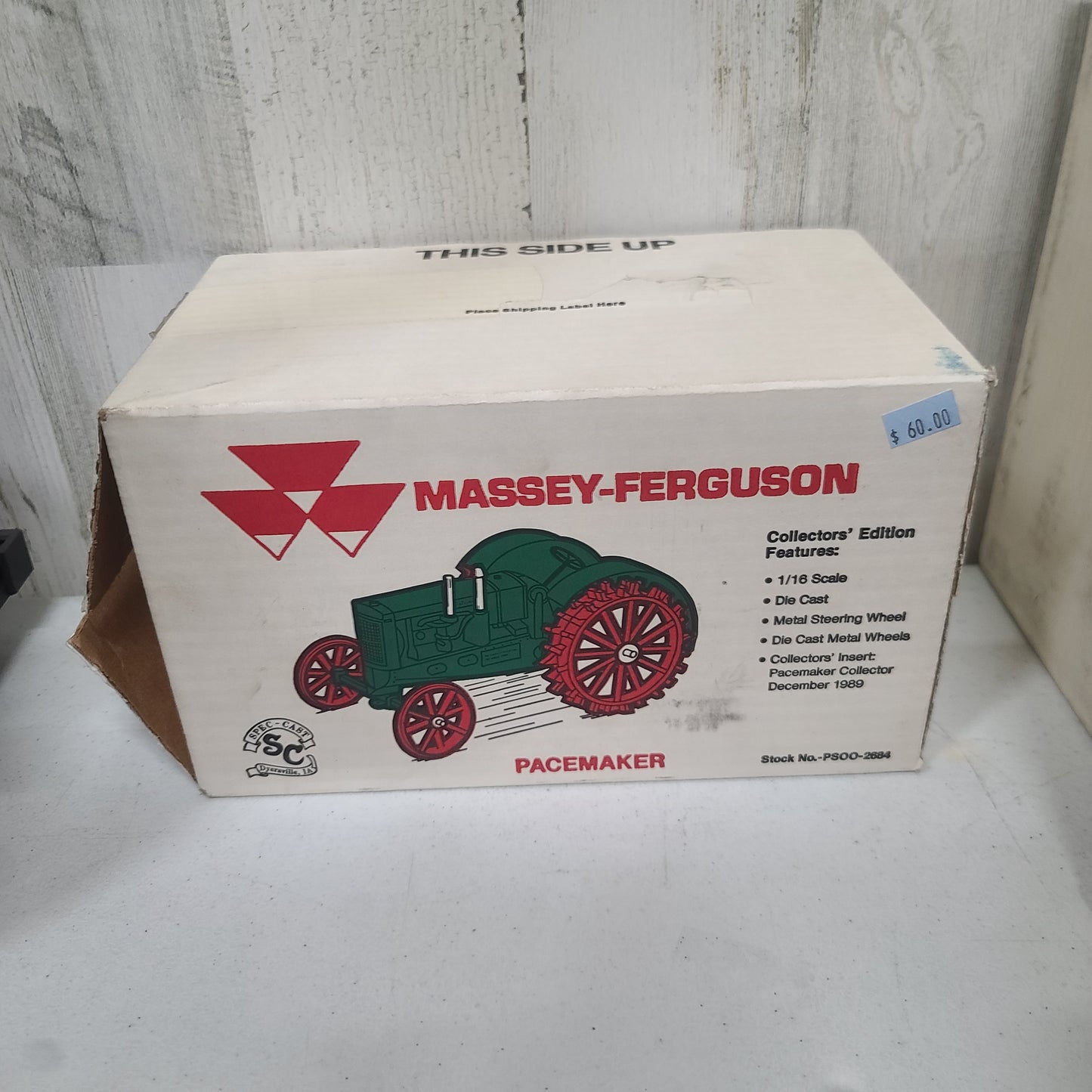 1:16 Scale Models Massey-Ferguson Pace Maker Collectors Edition NIB