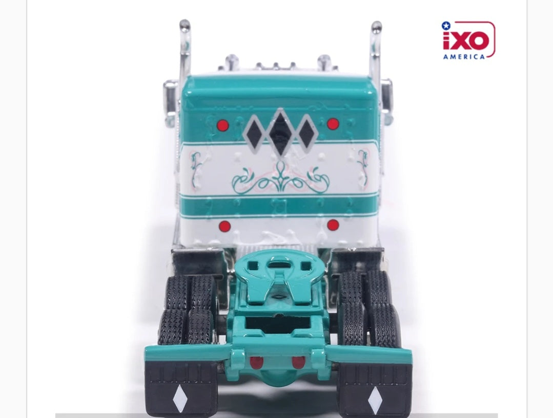1:64 IXO 1978 Ford LTL-9000 - Caribbean Turquoise and Wimbledon White with vintage trailer