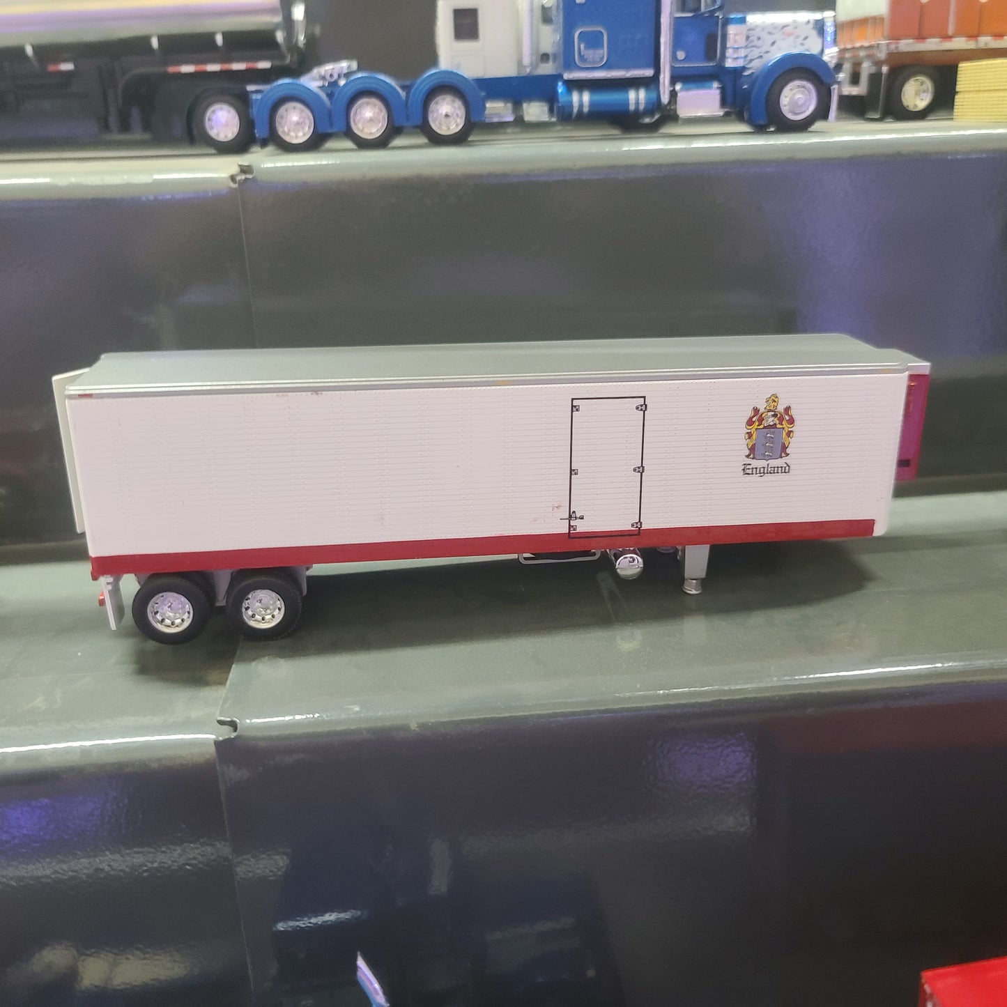 1:64 DCP Trailer Only England Trucking vintage reefer