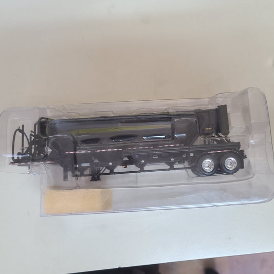 1:64 DCP Trailer Only J&L pneumatic black trailer