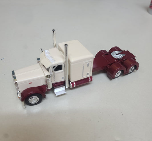 1:64 DCP Cab Only Peterbilt 389, maroon and cream bunk flattop sleeper