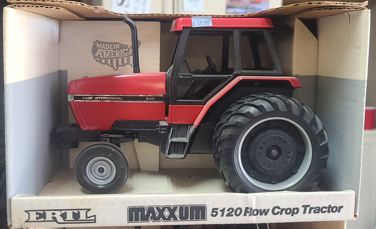 1:16 Ertl 5120 Case-IH Duals 1990 special edition NIB