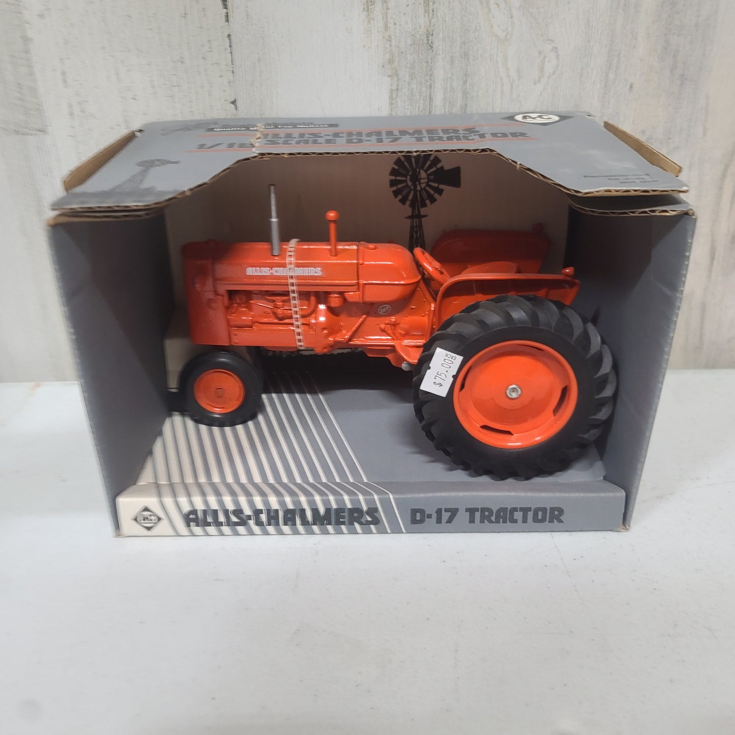 1:16 Scale Models D-17 nf Allis-Chalmers NIB