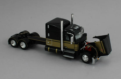 1:64 DCP black and gold Peterbilt 589 70" Midroof w/Mississippi LP tanker