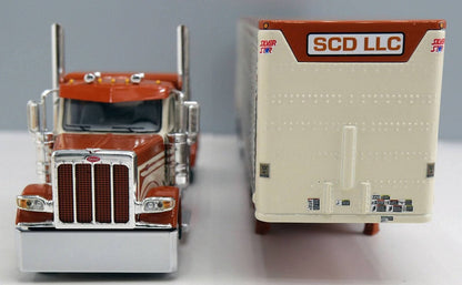 1:64 DCP Peterbilt 589 Flattop Sleeper Semi and Spread Axel Cattle Pot  SCD LLC