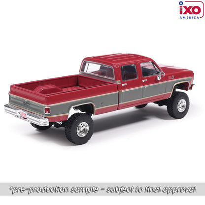 1:64 IXO 1977 GMC Sierra Grande K2500 Crew Cab Wideside - Dark Red Metallic and Silver Special Two-Tone - Lifted