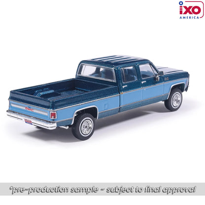 1:64 IXO 1980 GMC High Sierra K2500 Crew Cab Wideside - Dark Blue Metallic & Medium Blue - Special Two-Tone