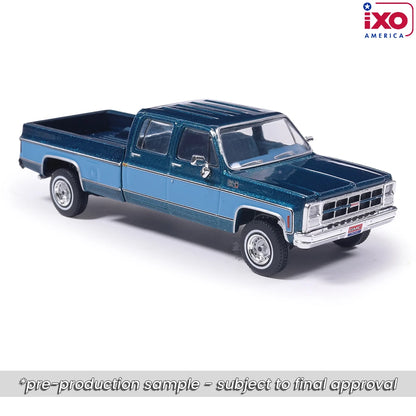 1:64 IXO 1980 GMC High Sierra K2500 Crew Cab Wideside - Dark Blue Metallic & Medium Blue - Special Two-Tone