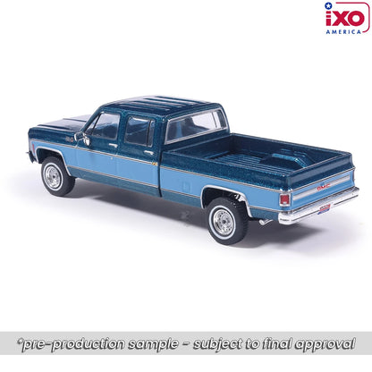 1:64 IXO 1980 GMC High Sierra K2500 Crew Cab Wideside - Dark Blue Metallic & Medium Blue - Special Two-Tone