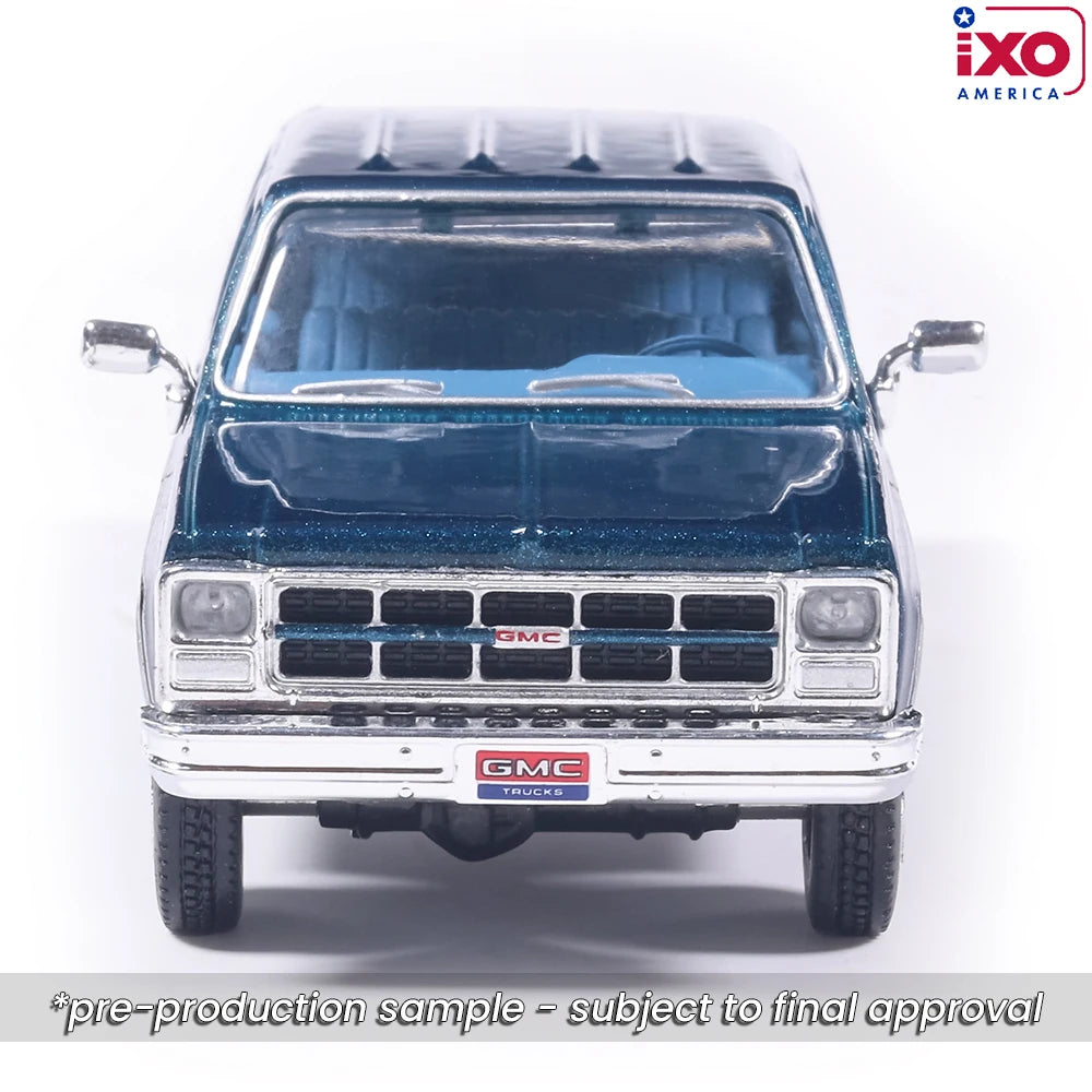 1:64 IXO 1980 GMC High Sierra K2500 Crew Cab Wideside - Dark Blue Metallic & Medium Blue - Special Two-Tone