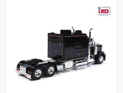 1:64 IXO Peterbilt 379 Custom - Black