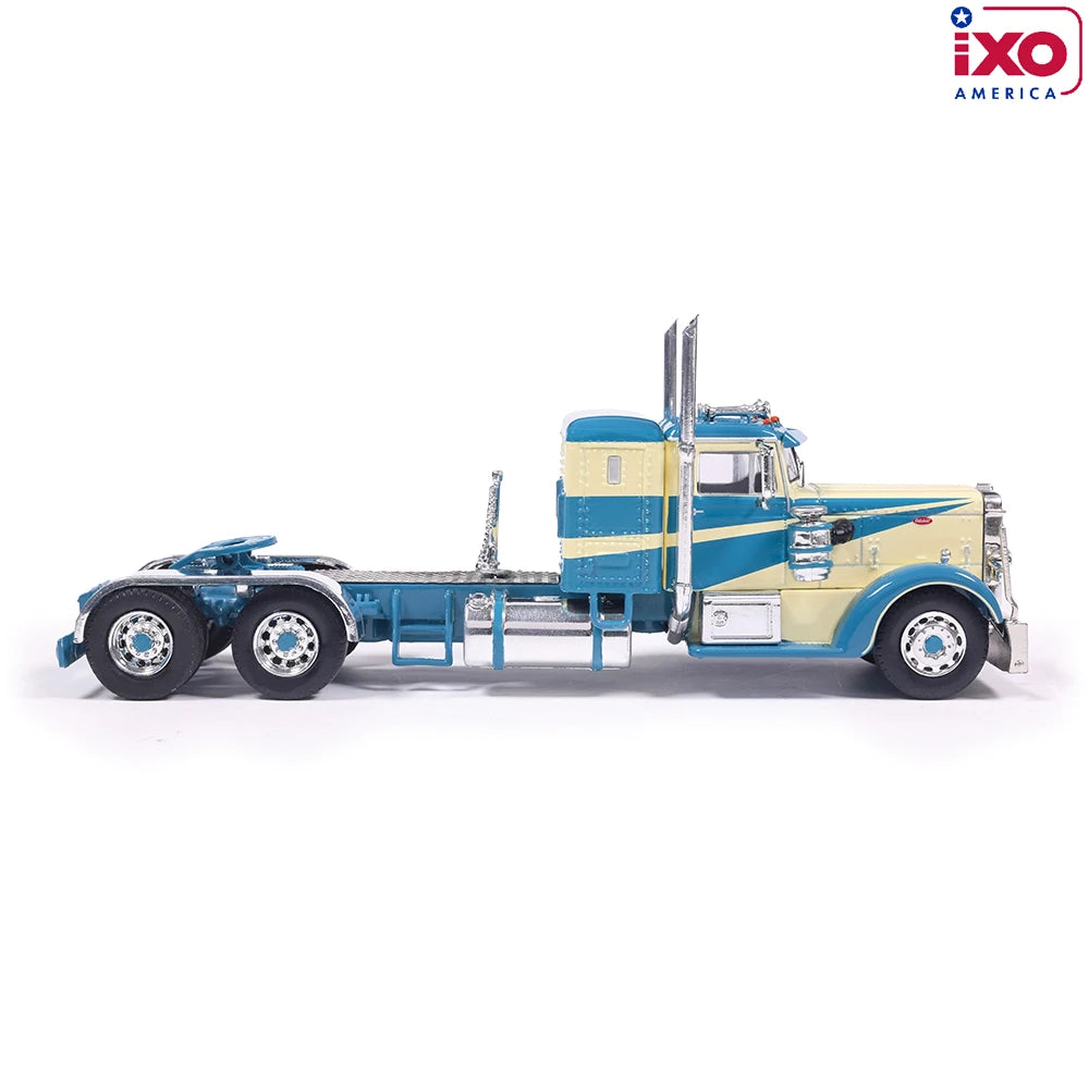 1:64 IXO 1952 Peterbilt 350 Blue and Cream