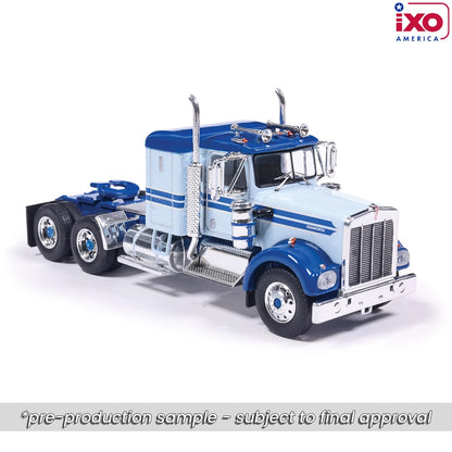 1:64 1976 Kenworth W900A - Blue and Blue