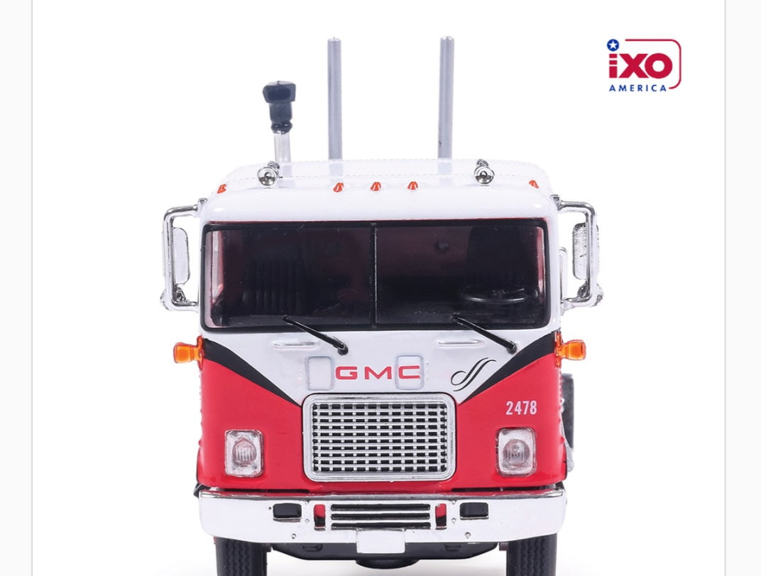 1:64 IXO GMC Astro 95 Red and White