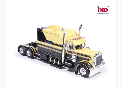 1:64 IXO 2002 Peterbilt 379 Big Bunk - Yellow and Black