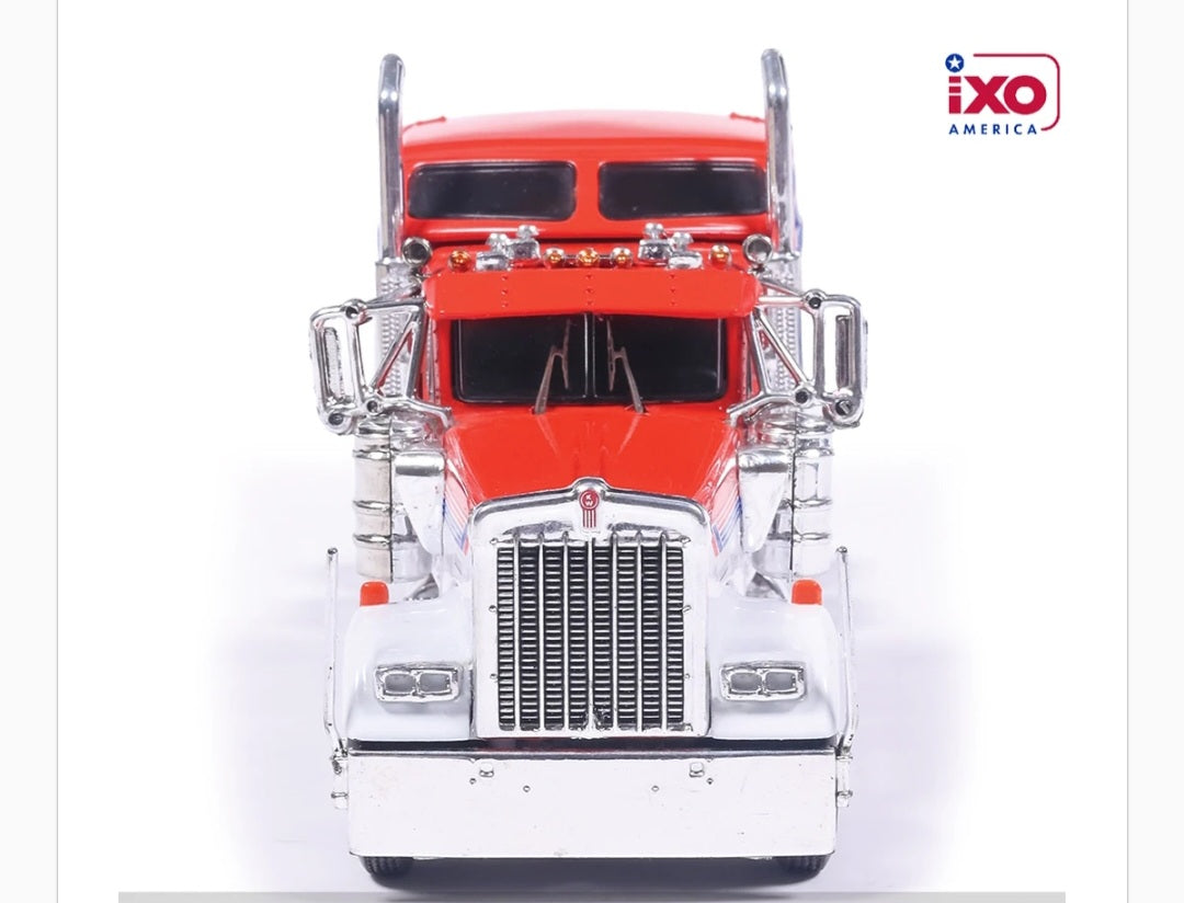 1:64 2026 Kenworth W900 - Red White and Blue