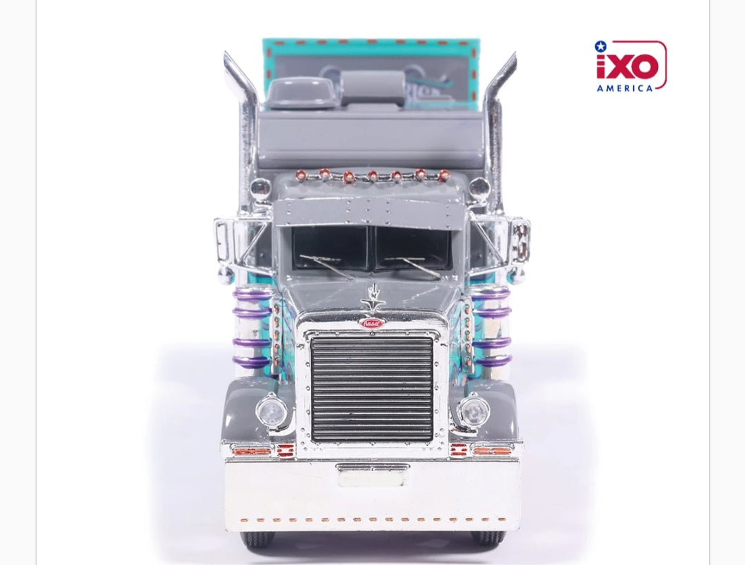 1:64 Peterbilt 379 - TransAmerica - J1 Diecast Exclusive