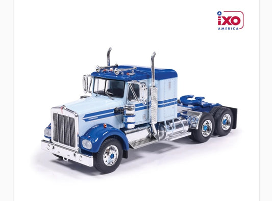 1:64 1976 Kenworth W900A - Blue and Blue