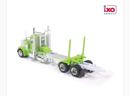 1:64 Peterbilt 379 Logging Truck - Green and White